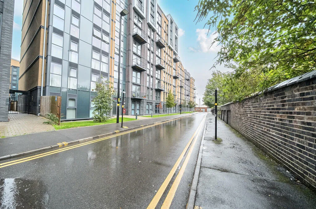 1 bedroom ground floor flat for rent
