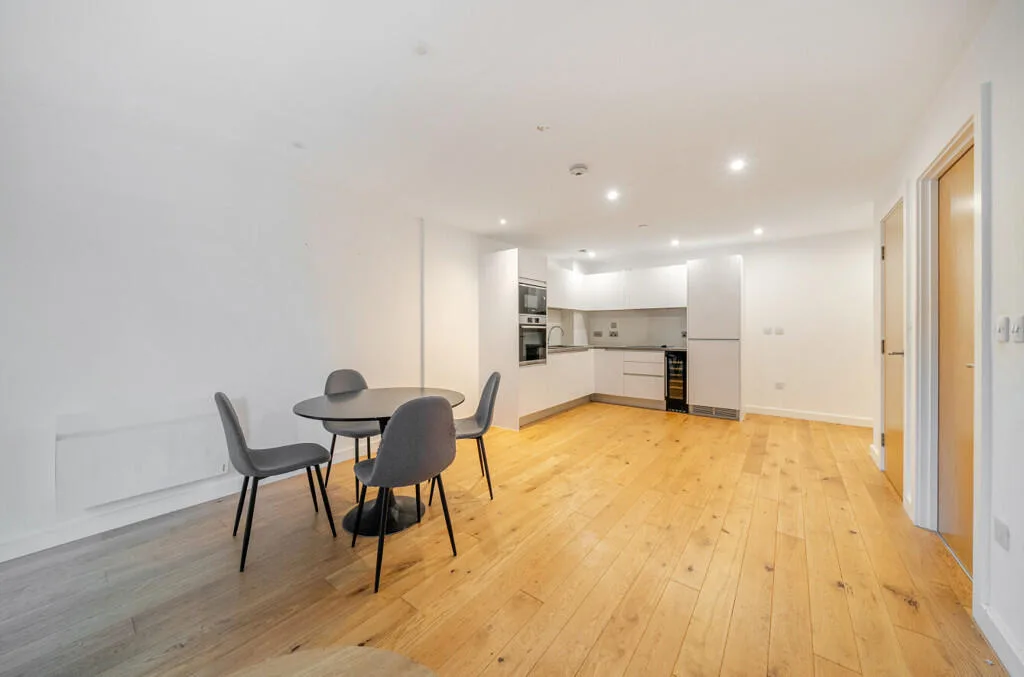 1 bedroom ground floor flat for rent