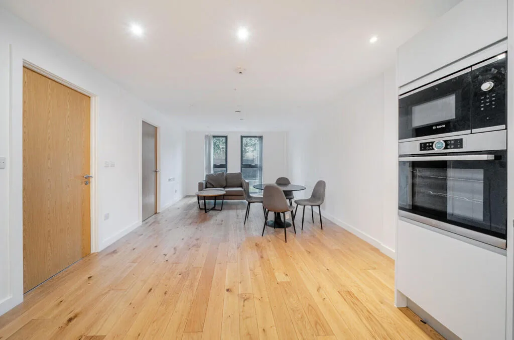 1 bedroom ground floor flat for rent