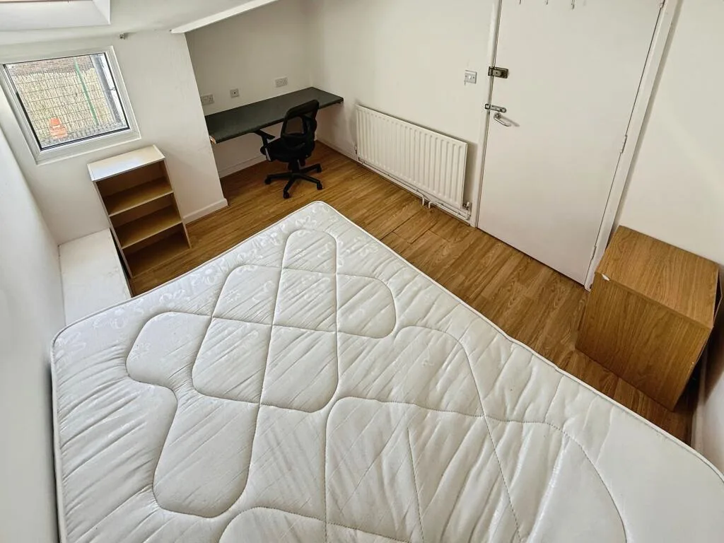 1 bedroom house for rent
