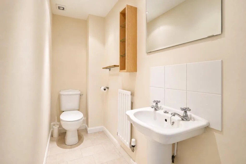 4 bedroom terraced house for rent