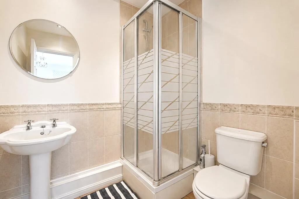 4 bedroom terraced house for rent