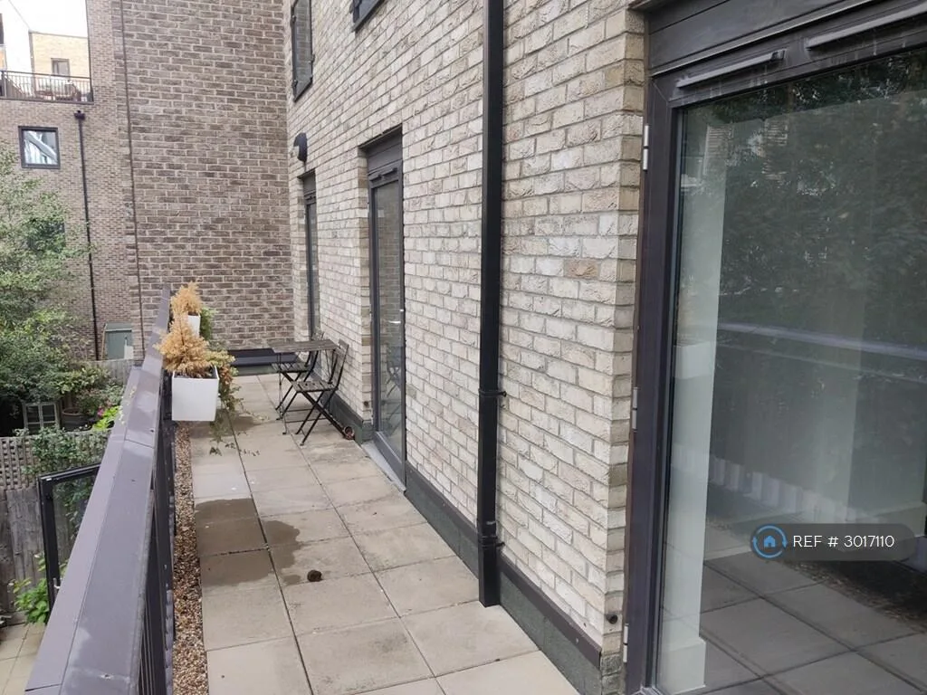 2 bedroom flat for rent