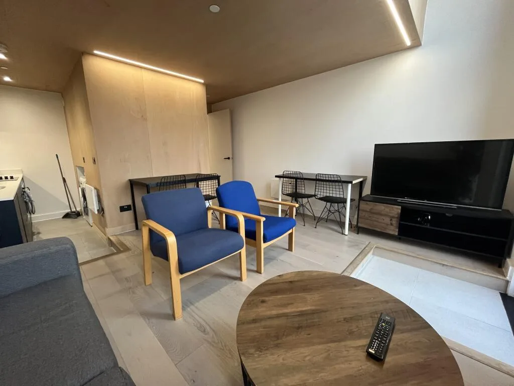 2 bedroom duplex for rent