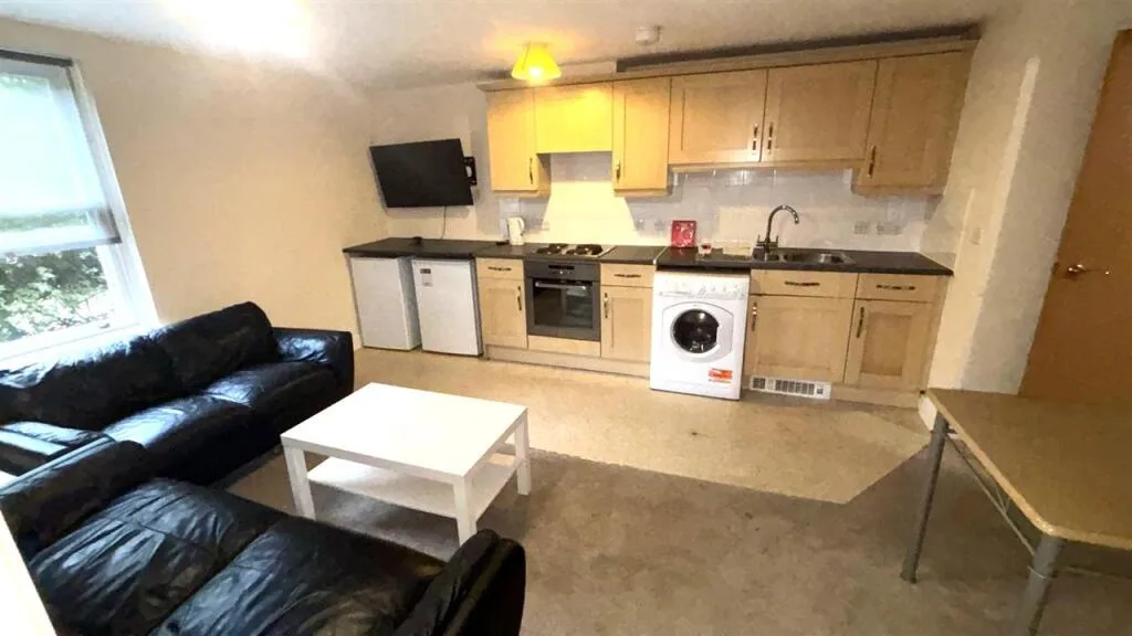 3 bedroom apartment for rent