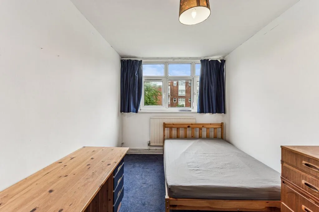 3 bedroom maisonette for rent