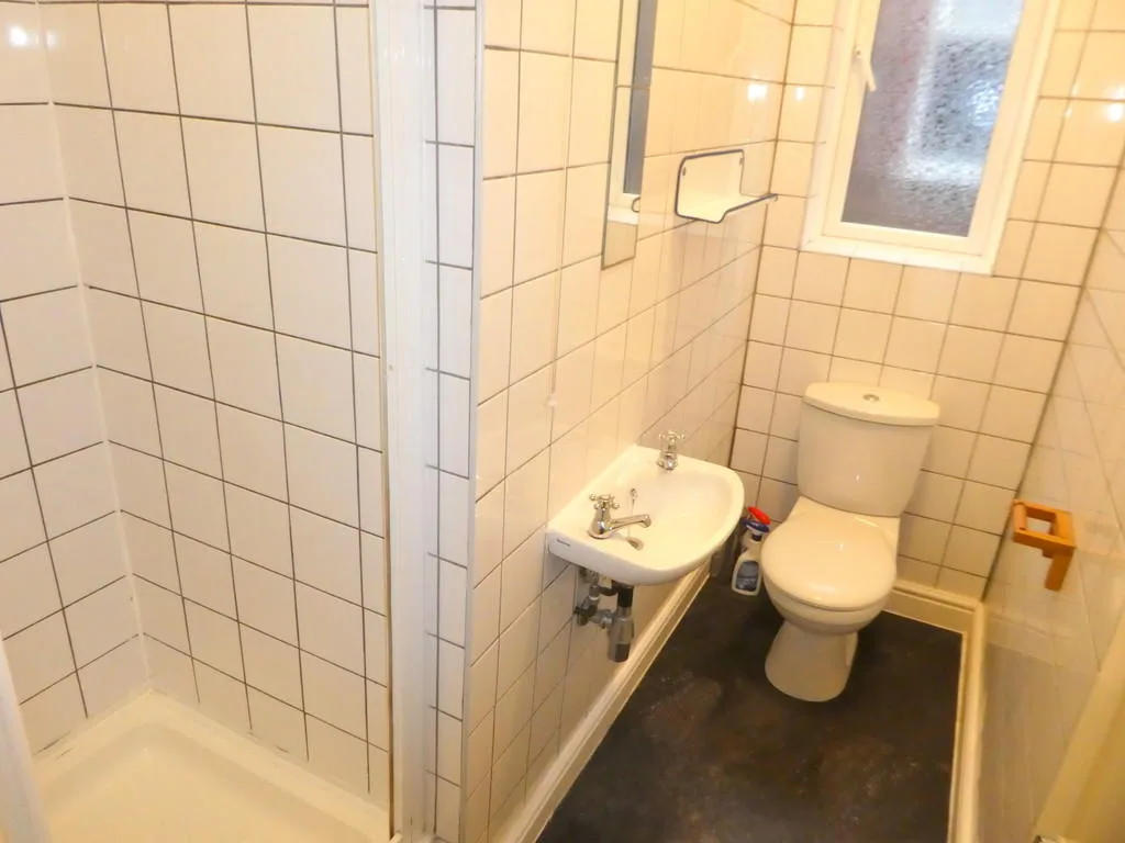 4 bedroom terraced house for rent