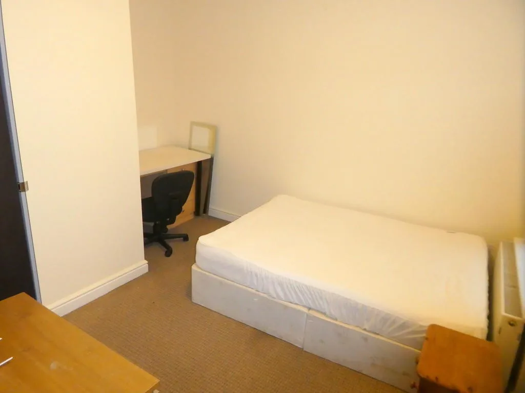4 bedroom terraced house for rent