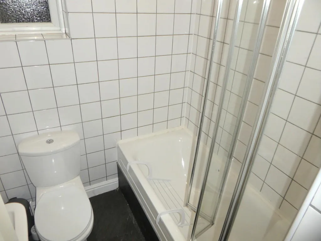 4 bedroom terraced house for rent