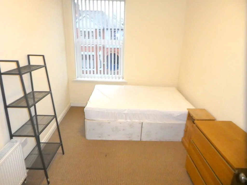 4 bedroom terraced house for rent
