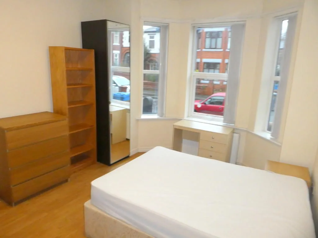 4 bedroom terraced house for rent