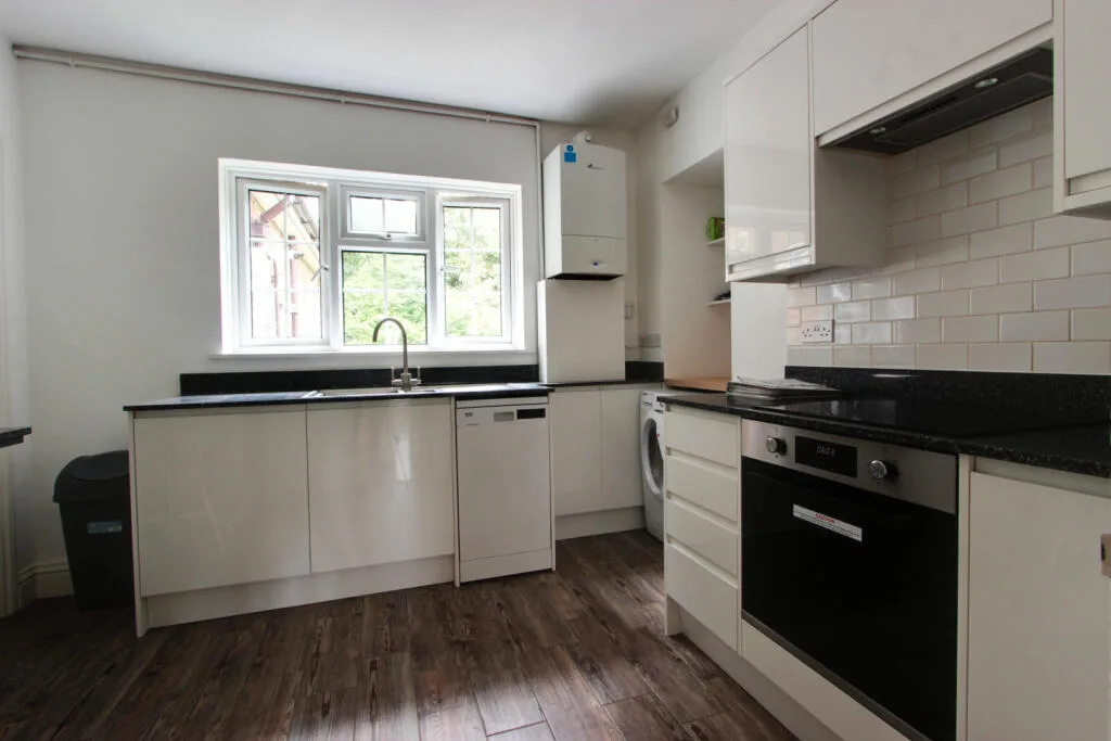 2 bedroom flat for rent
