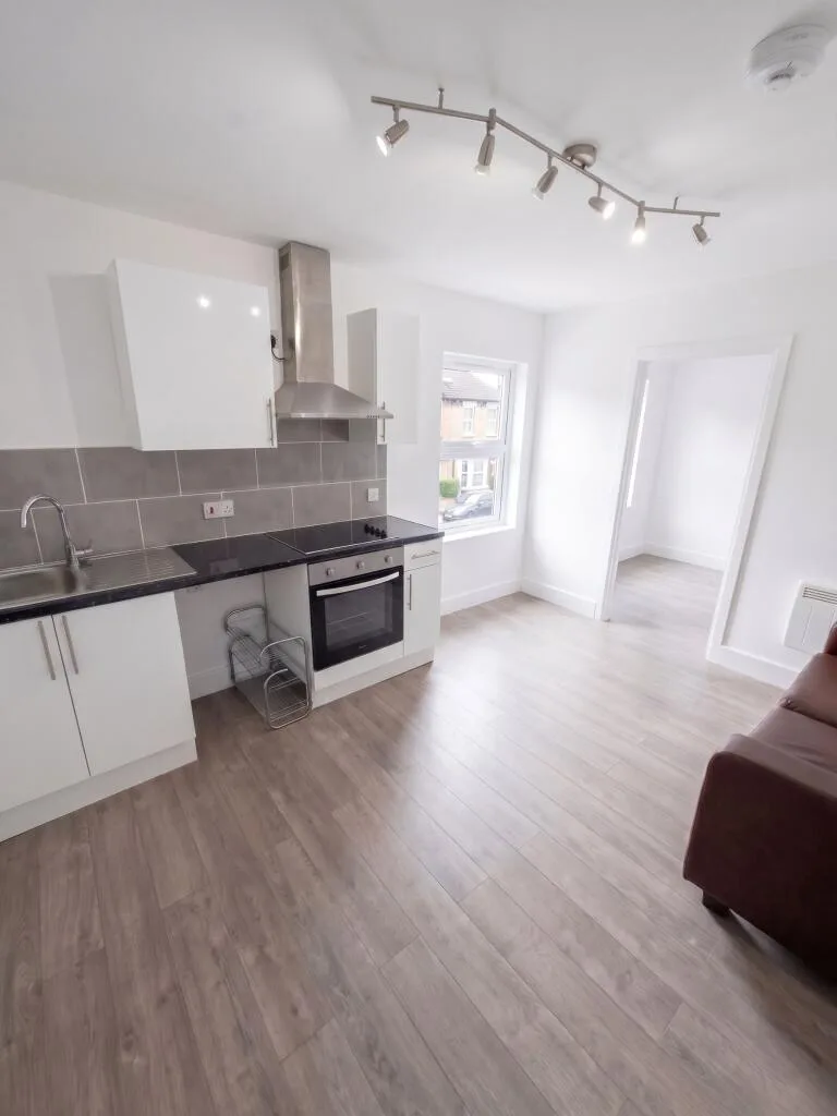 1 bedroom flat for rent