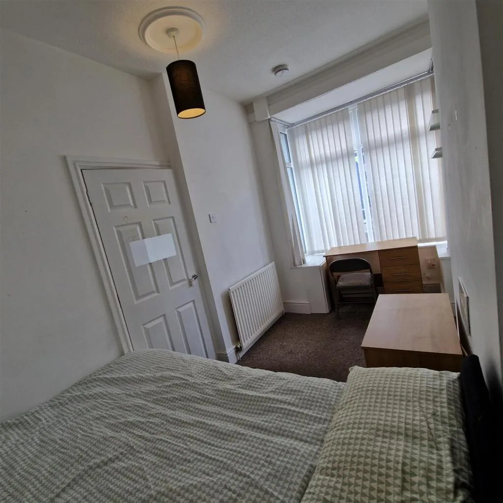 4 bedroom terraced house for rent