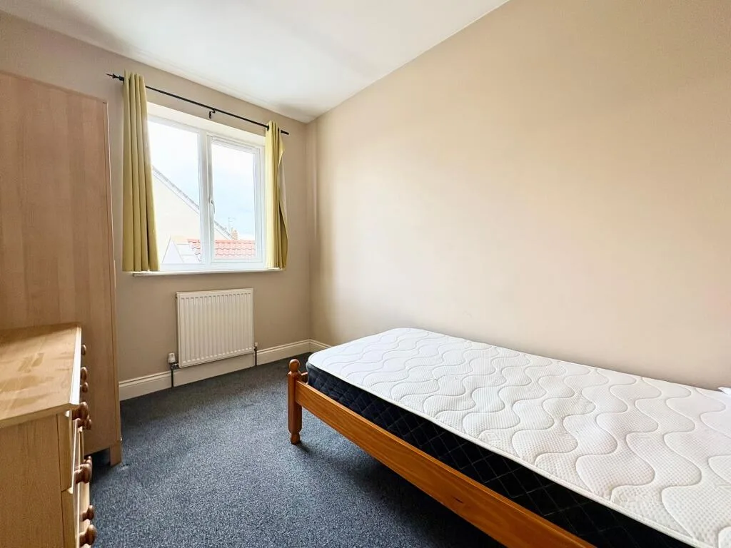 4 bedroom terraced house for rent