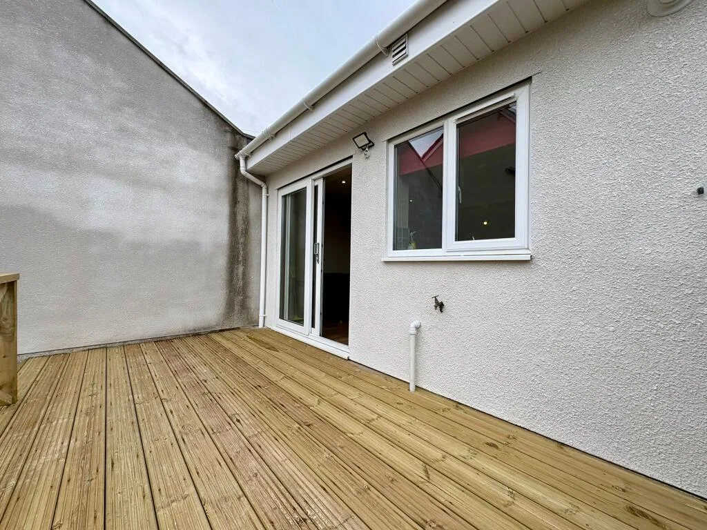 4 bedroom terraced house for rent