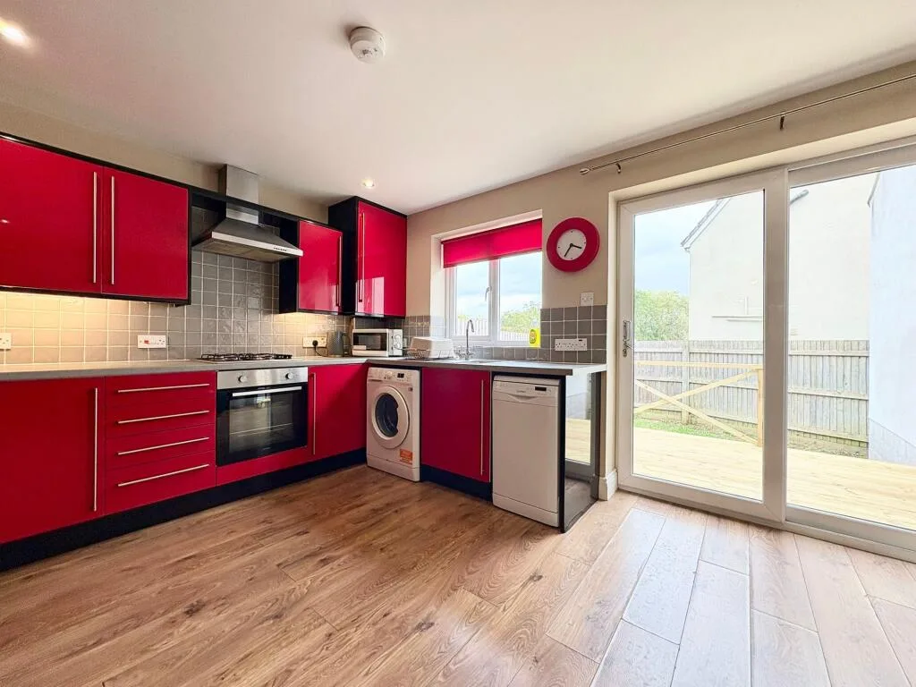 4 bedroom terraced house for rent