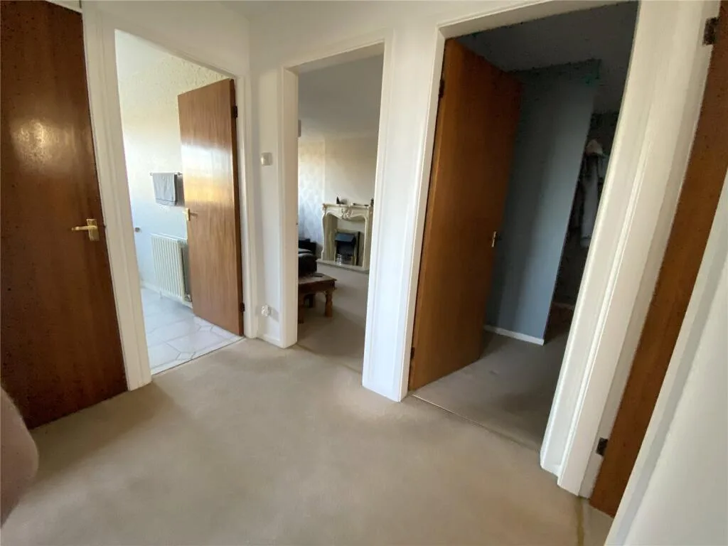 2 bedroom maisonette for rent