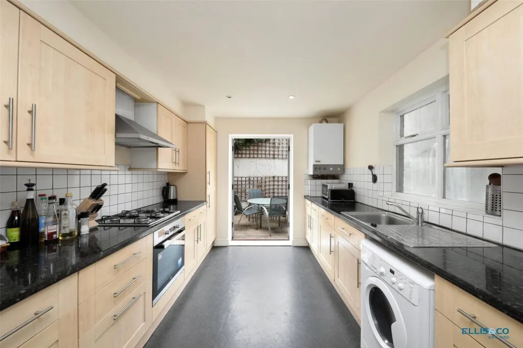 3 bedroom terraced house for rent