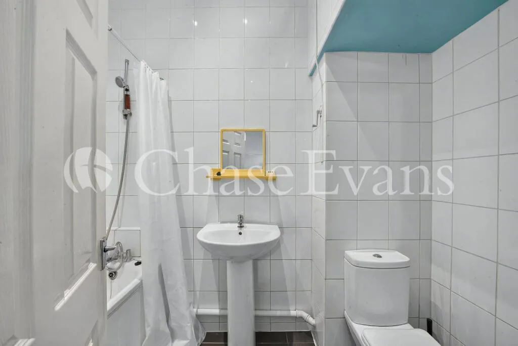 4 bedroom terraced house for rent