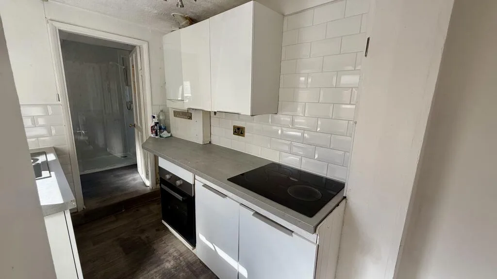 2 bedroom house for rent