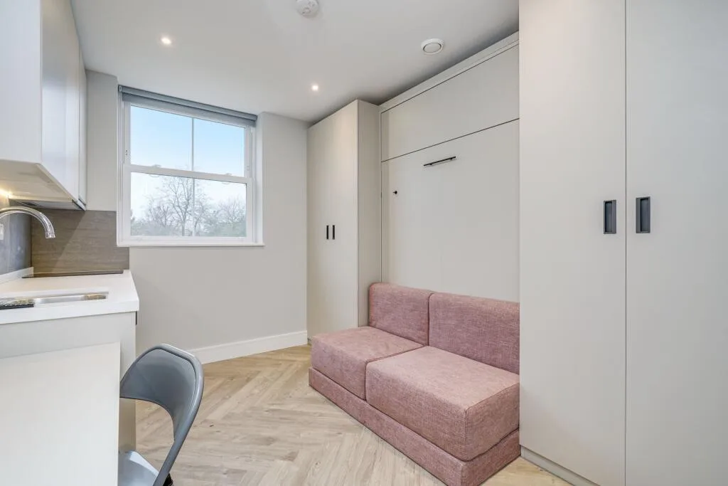 Studio flat for rent