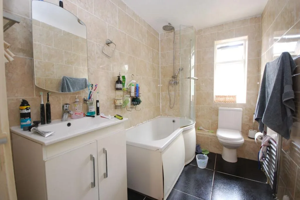 4 bedroom terraced house for rent