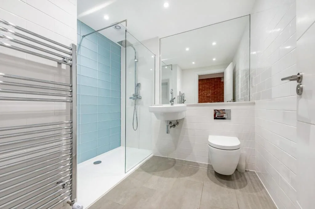2 bedroom end of terrace house for rent