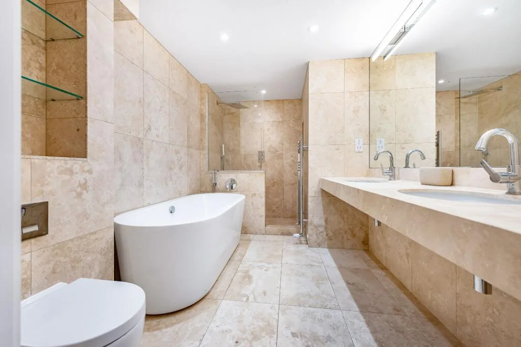 2 bedroom end of terrace house for rent