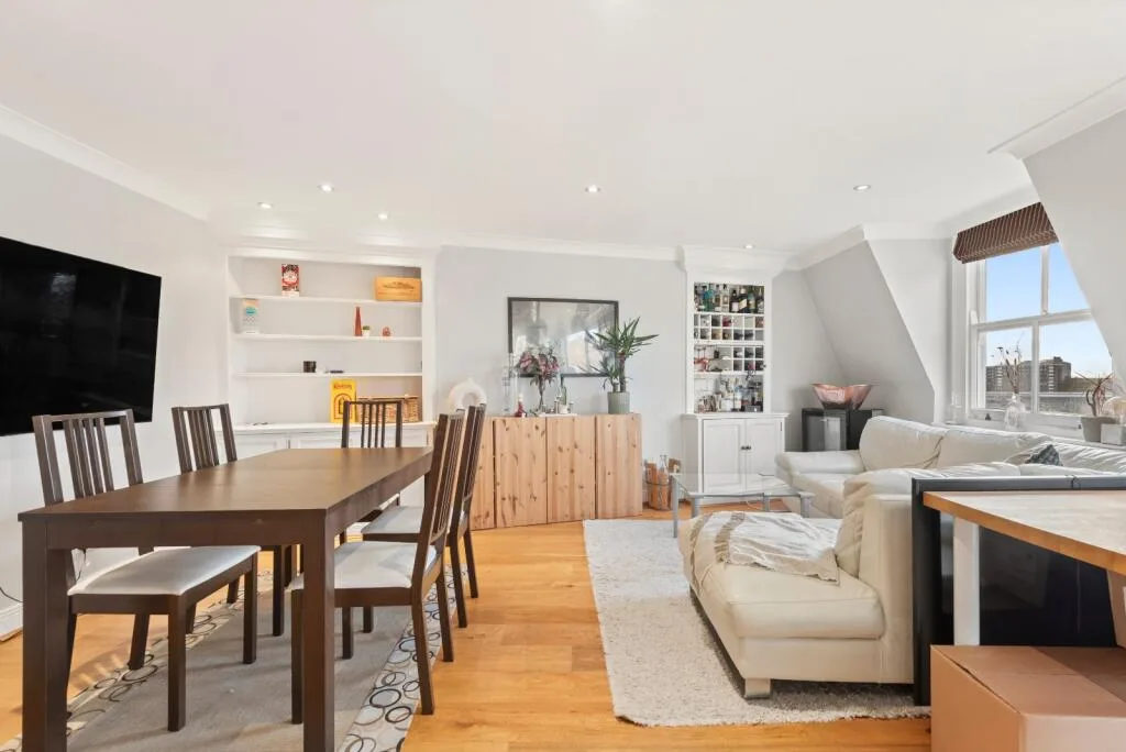 2 bedroom flat for rent