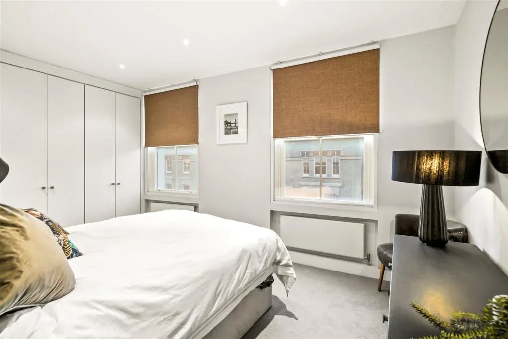 2 bedroom maisonette for rent