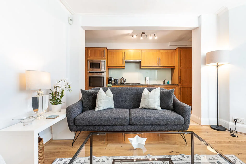 2 bedroom flat for rent