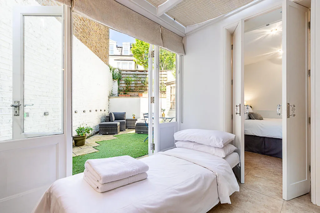 2 bedroom flat for rent