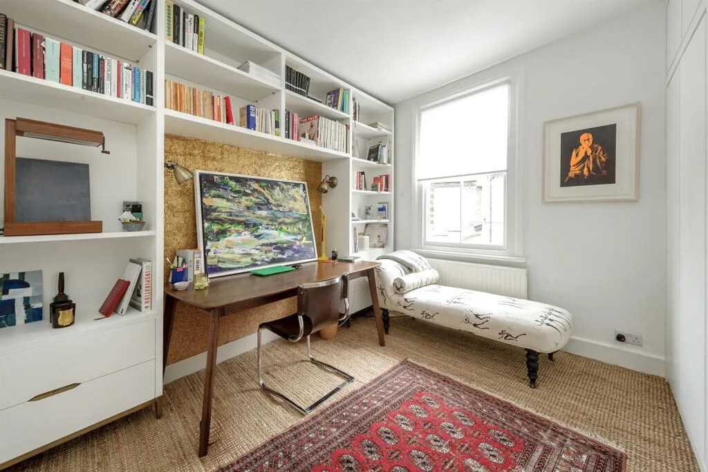 2 bedroom maisonette for rent