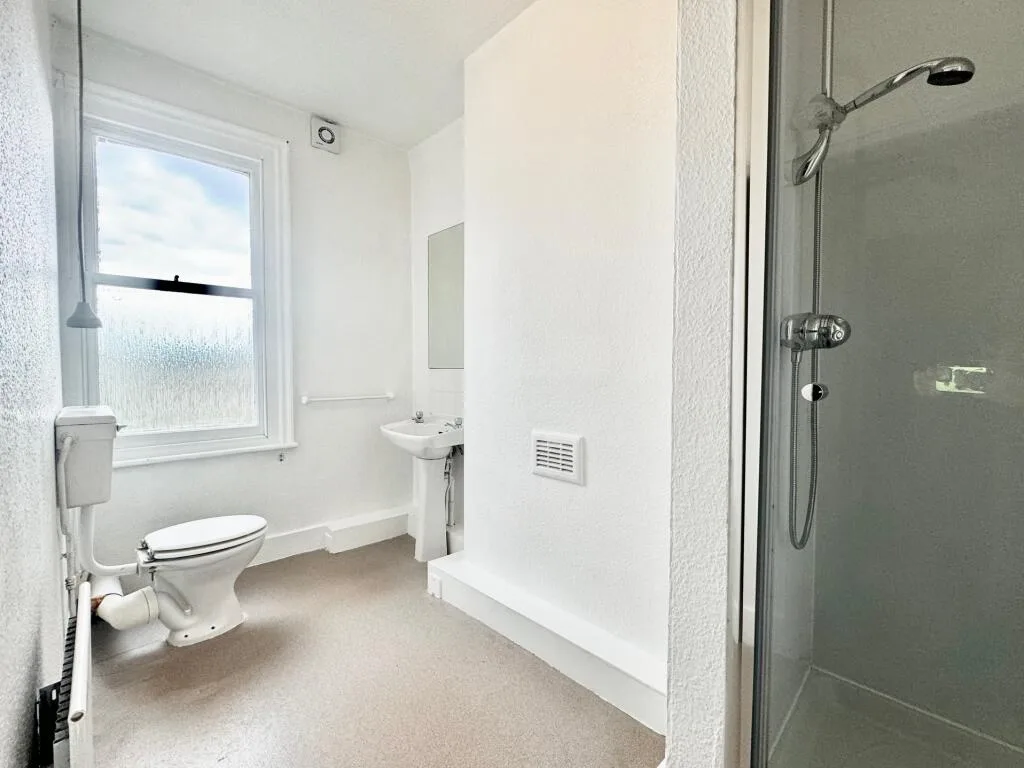 2 bedroom duplex for rent
