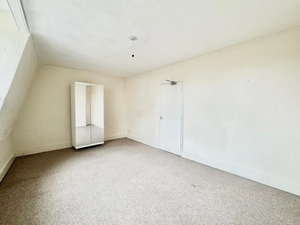 2 bedroom duplex for rent