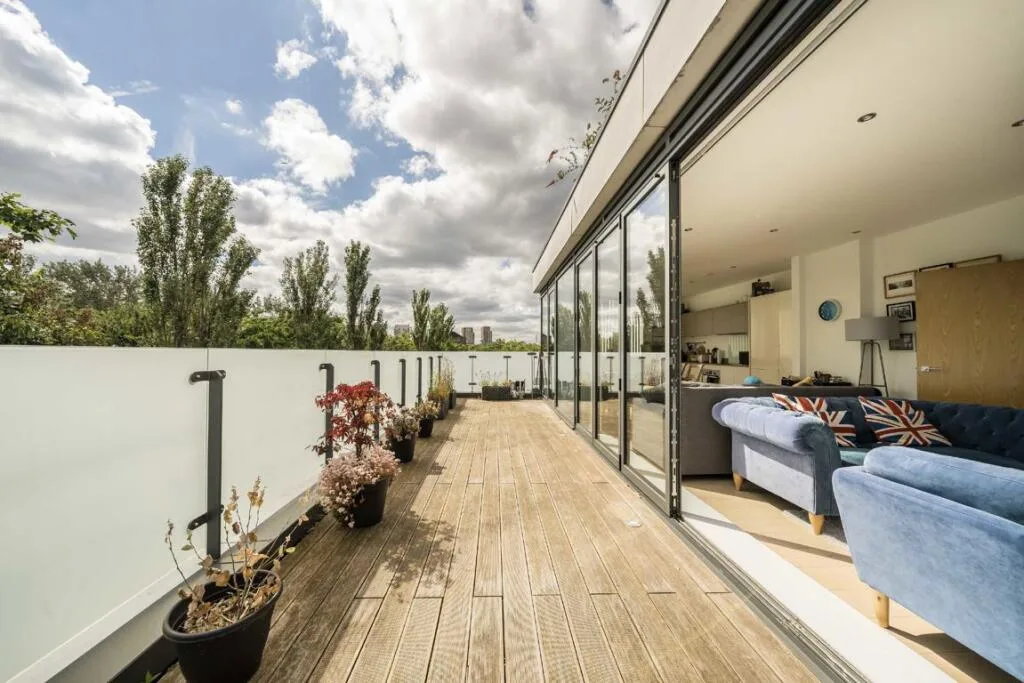 3 bedroom flat for rent