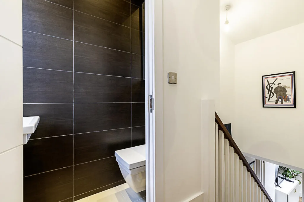 2 bedroom house for rent