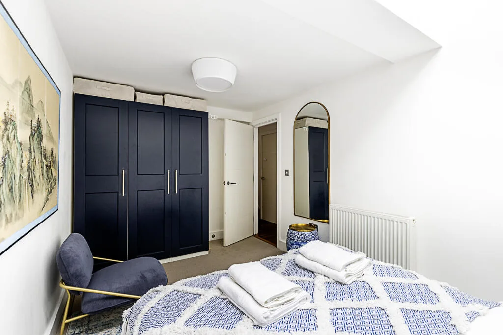 2 bedroom house for rent