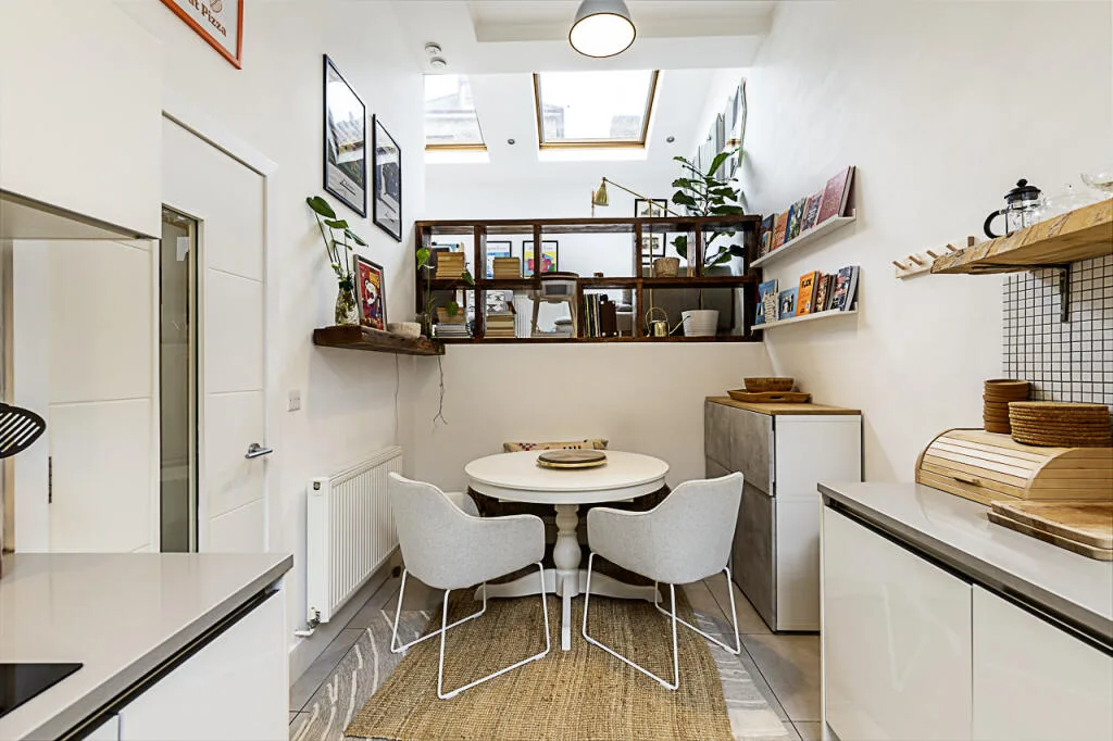 2 bedroom house for rent
