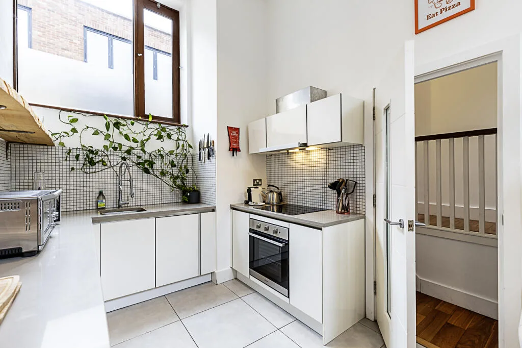 2 bedroom house for rent