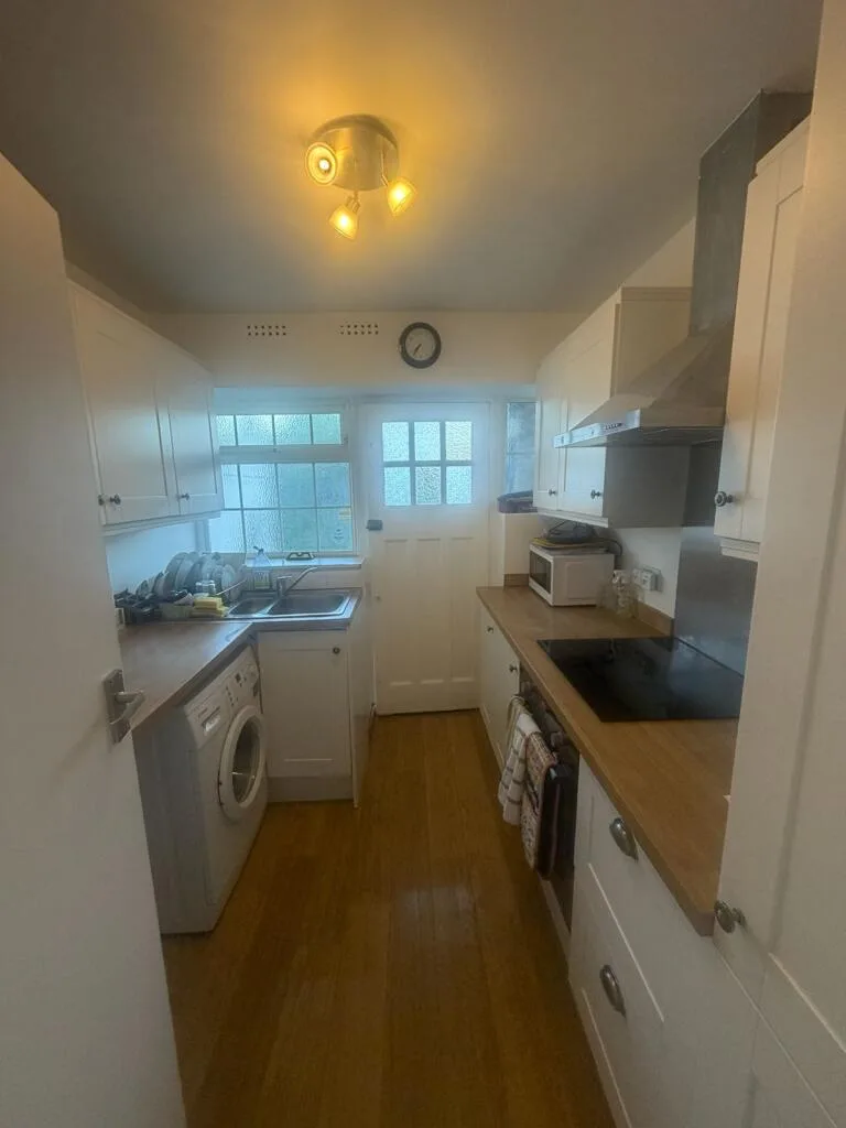 3 bedroom flat for rent