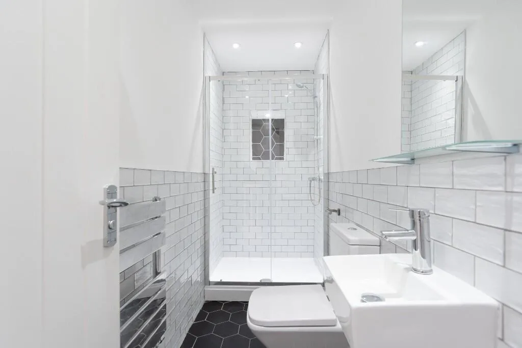 5 bedroom terraced house for rent