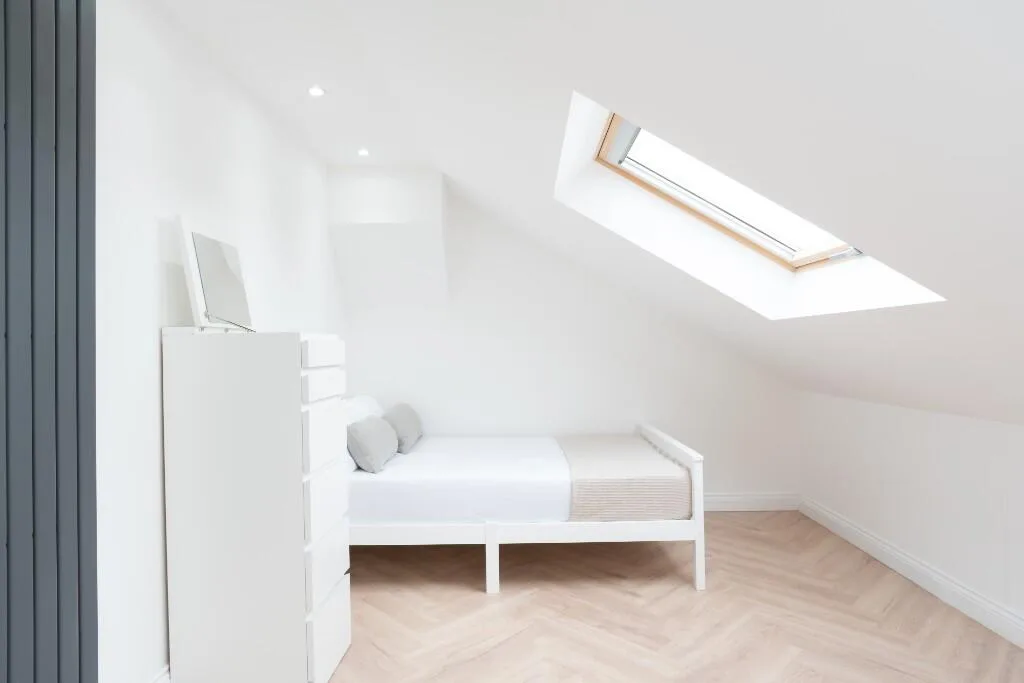5 bedroom terraced house for rent