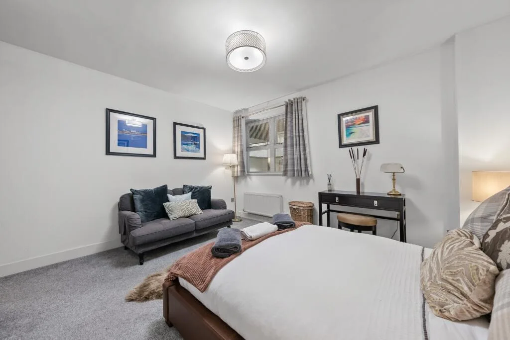 3 bedroom flat for rent