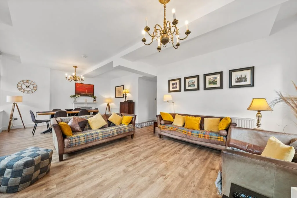 3 bedroom flat for rent