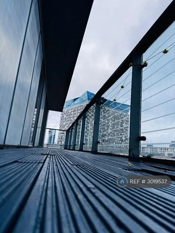 2 bedroom penthouse for rent