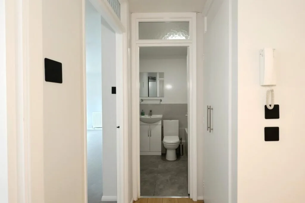 1 bedroom end of terrace house for rent