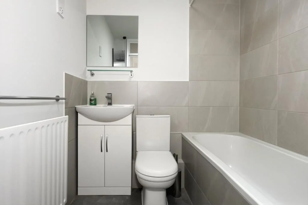 1 bedroom end of terrace house for rent