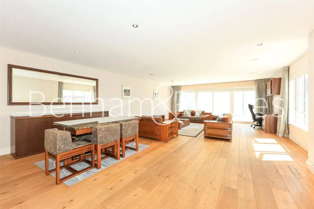 3 bedroom apartment for rent